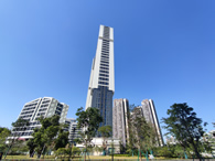 呼和浩特广大市民与跑友相约 参加跑步活动